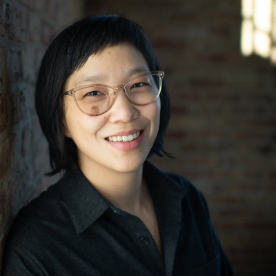 Helen Lee